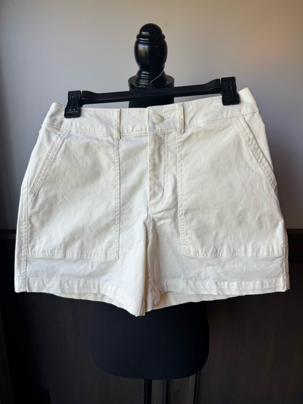 Universal Thread Cream Cotton Utility Shorts NWT 2